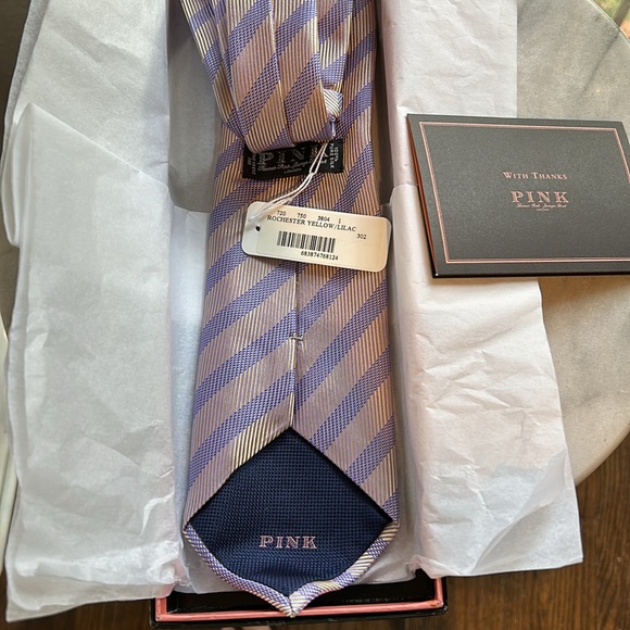 NIB Thomas Pink Rochester Tie - Picture 2 of 4